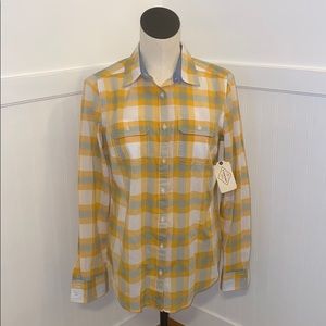 St John’s Bay Liberty Gold Plaid Small NWT